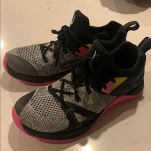 Nike MetCon size 6
